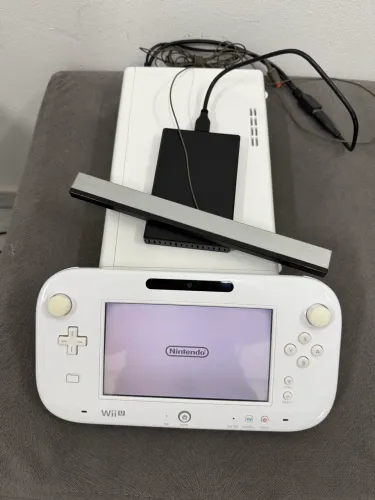 Wiiu branco d3sbl0k3ad0 com hd 