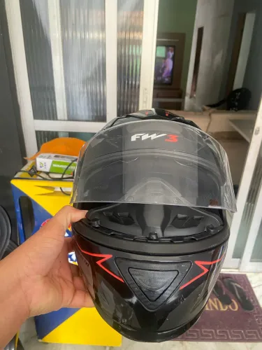 CAPACETE FW3 COM ÓCULOS INTERNO
