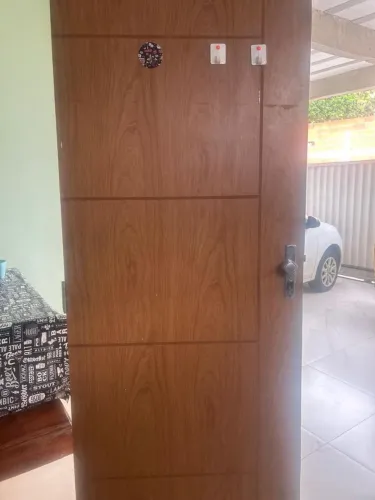 Porta de 69 centímetros