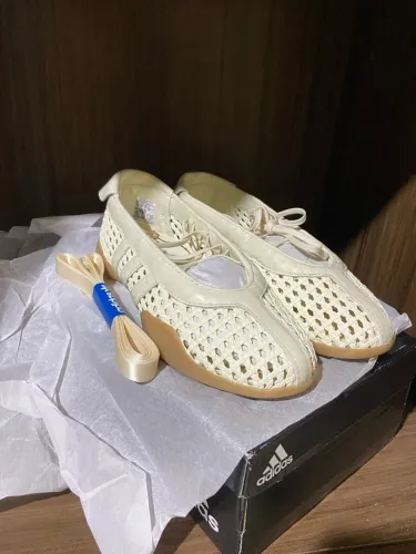 Tênis Adidas Originals Taekwondo Mei Ballet