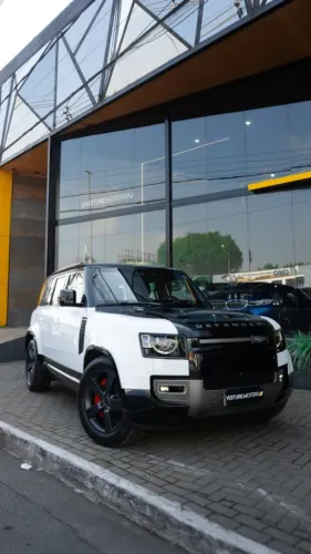 Land Rover Defender 110 X-dy. D300 HSE Mhev DIE AUT 2023