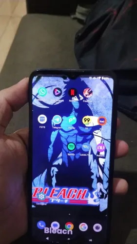 Moto g8