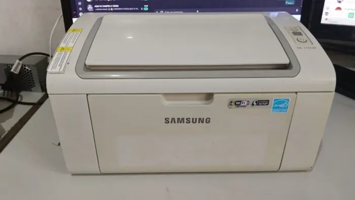 Impressora Samsung ML-2165W LASER Com Wi-Fi Voltagem de Entrada 115v