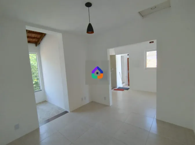 Casa 2 Quartos no Méier com Varanda e Sistema de Alarme