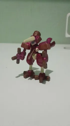 Boneco Arcbettle Medabots Hasbro