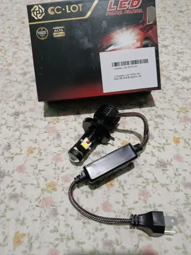 Par de Faróis de Led - Novos!