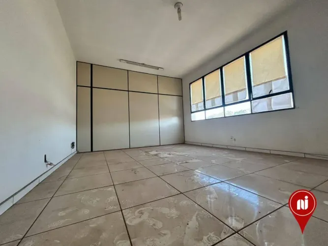 Loja para alugar, 20 m² por R$ 850,00/mês - Centro - Brumadinho/MG