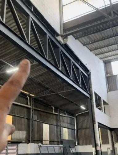 Reforço Estrutural com Vigas Metálicas