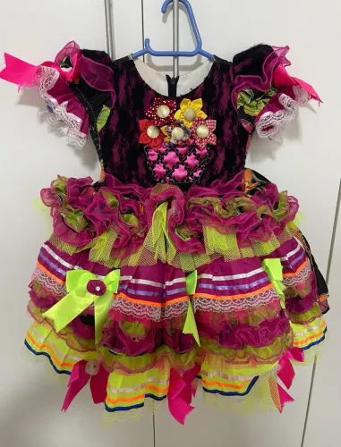 Vestido Caipira Luxo Festa Junina 1 ano 