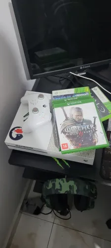 XBOX ONE S BRANCO