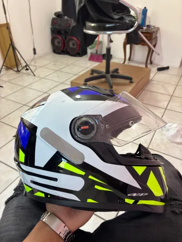 CAPACETE LS2