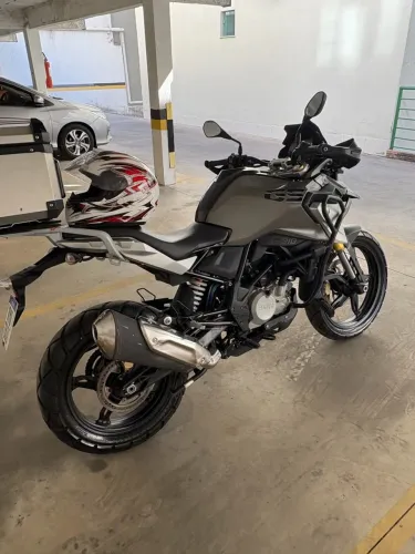 BMW G 310 GS -COMPLETA DE ACESSÓRIOS
