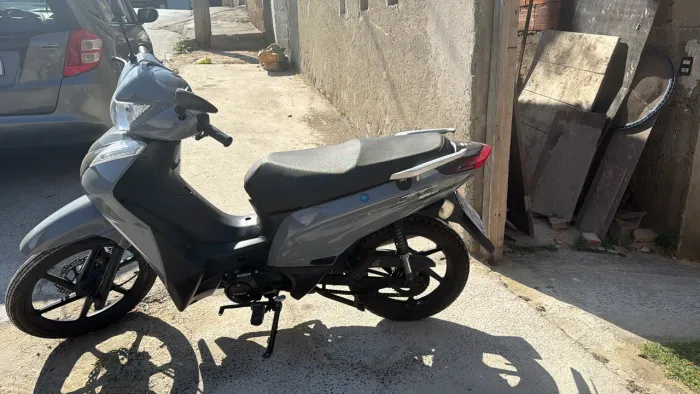 Vende se moto 125