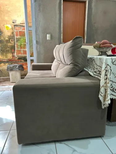 Sofá retrátil