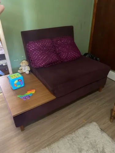 Sofá chaise em ótimo estado.