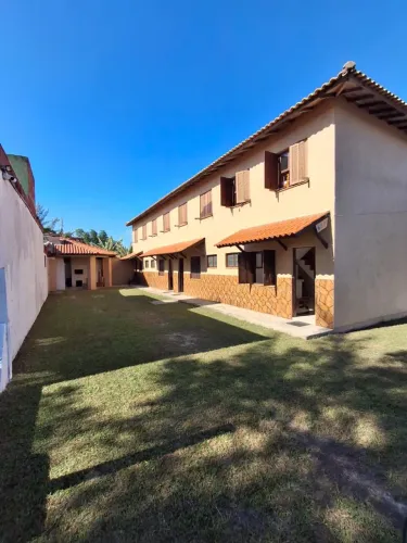 Sobrado duplex próx do mar