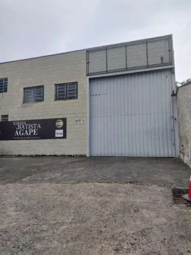 Alugo galpao 350m2 próximo dutra