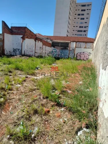 Terreno para venda com 242 m² no Centro, Bauru - SP