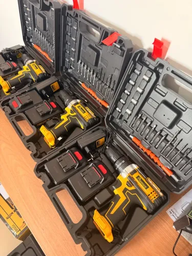 Parafusadeira Furadeira 2 Baterias 48v Completa Maleta