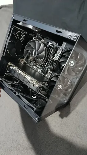 Kit Ryzen 5 5500 + 16GB Ram + B450