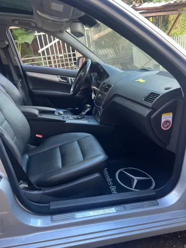 Mercedes-Benz C-280 Avantgarde 3.0 V6 231cv Aut. 2009