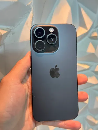 VENDO IPHONE 16 PRO - 256GB