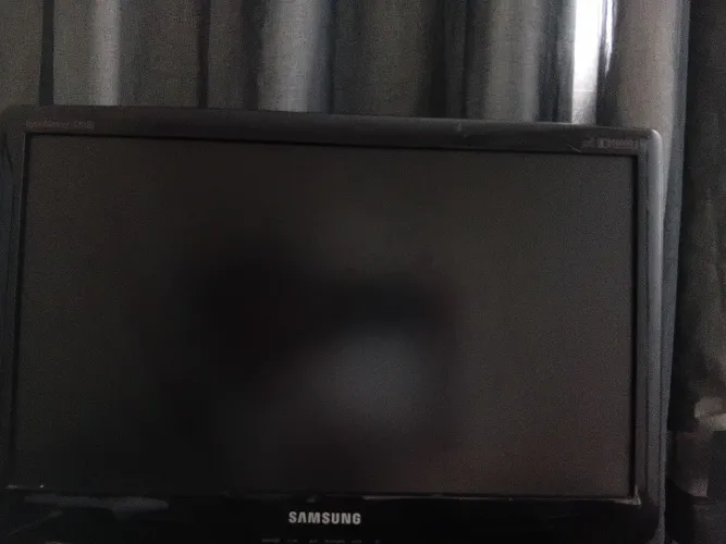 Vendo ou troco monitor da Samsung 