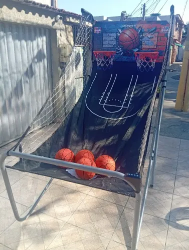 Basquete eletrônico e Brinquedos para Locação