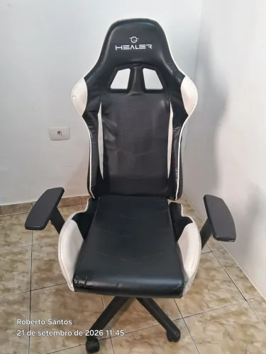 Zona Sul. Linda cadeira de game.