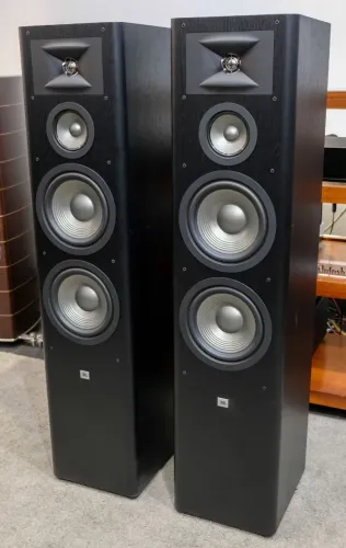 PAR DE CAIXAS JBL STUDIO 280