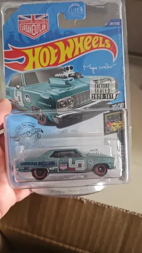 Hot wheels 1:64 STH