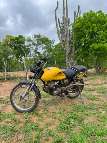 Vende se moto