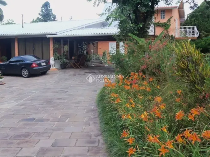 Casa comercial à venda em Nova Petrópolis - Centro