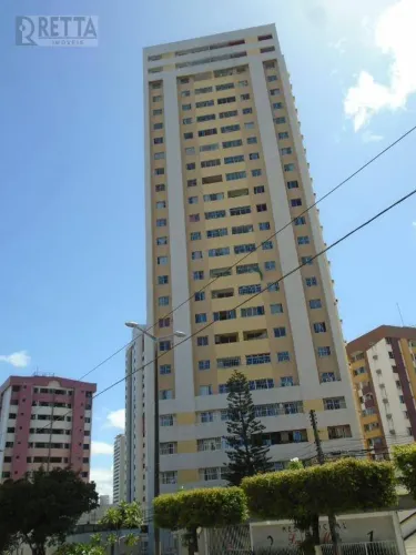 Apartamento com 3 dormitórios para alugar, 115 m² por R$ 3.773,38/mês - Fátima - Fortaleza