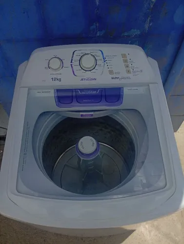 Máquina de lavar Electrolux 12KG (Lac12) - Seminova