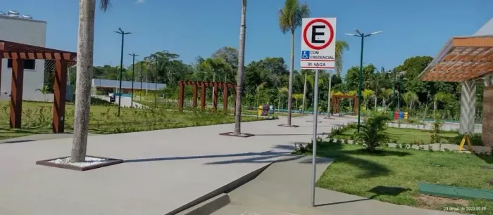 LOTE NA VIVENDA DAS MARINAS - 175.000