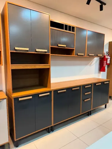 Armário de cozinha completo 