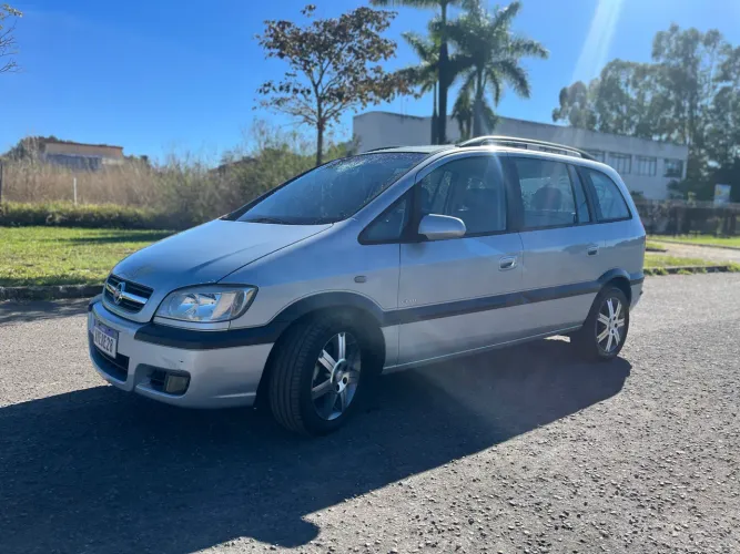 Chevrolet Zafira Elite 2.0 MPFI Flexpower 8V AUT 2012