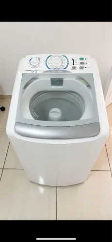 ? Máquina de Lavar Electrolux 8kg - Ótimo Estado ?