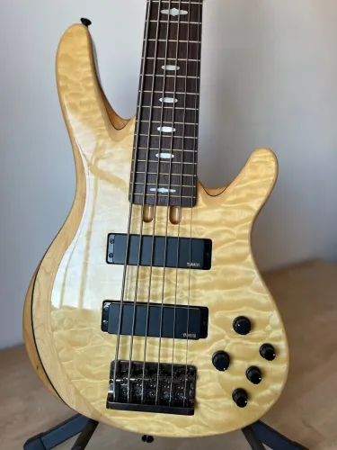 Baixo Yamaha TRB1006J 