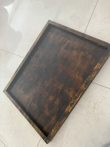 Bandeja couro croco