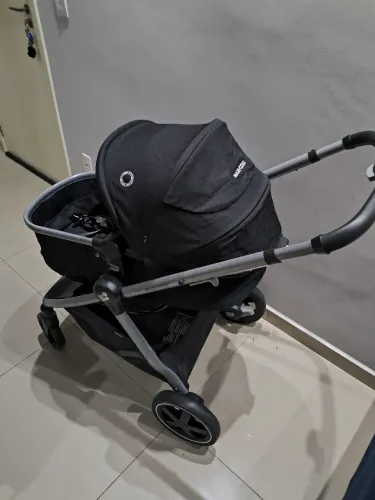 Carrinho de bebê maxi cosi Anna 2, em excelente estado