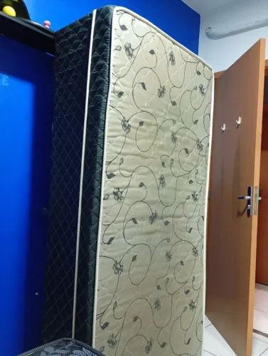 Venda de cama box de solteiro