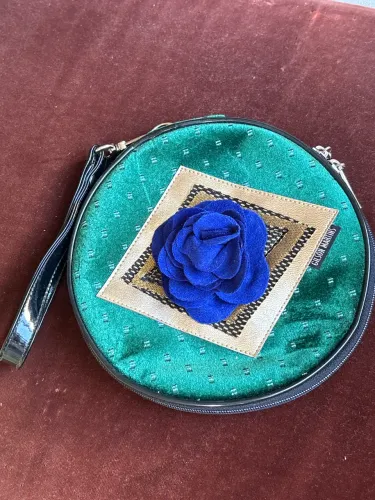 Bolsa Gilson Martins