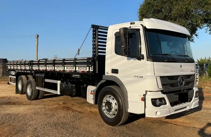 MB Atego 2430 6x2 - No preço para repasse R$53mil + parcelas
