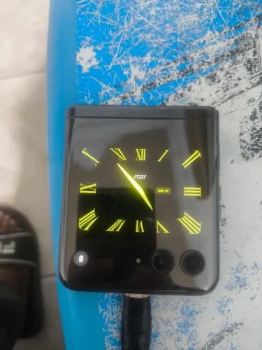 Moto rarz 40 ultra