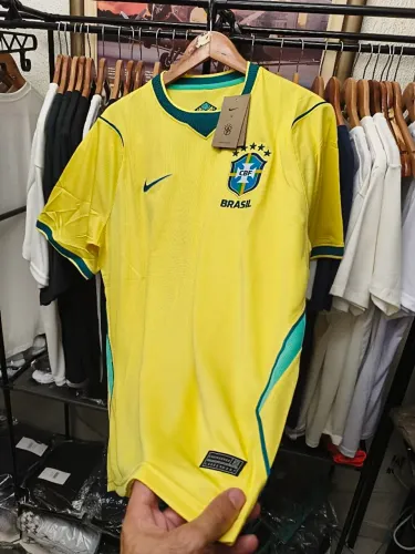 CAMISA BOLSONARO DIREITA ?