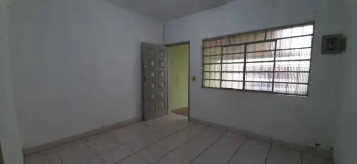 Casa térrea com 2 dormitórios à venda, 107 m² por R$ 320.000 - Vila Lavínia - Mogi das Cru