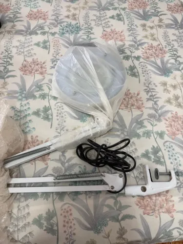 Vendo lupa luminária