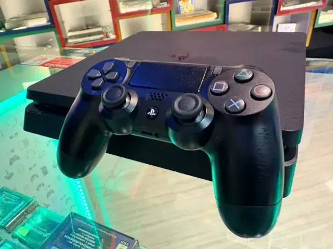 PlayStation 4 Slim 500GB - Semi-Novo | Original Sony